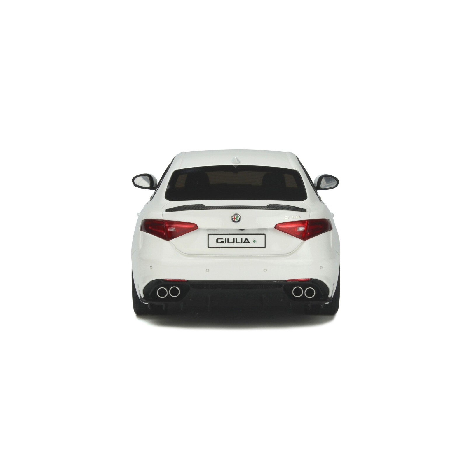 Alfa Romeo Giulia Quadrifoglio White trofeo 2019