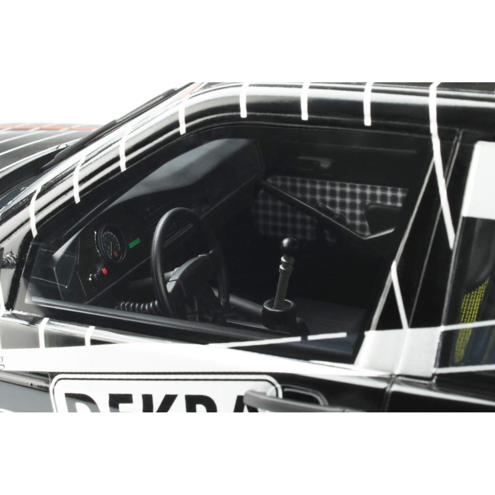 Mercedes-Benz W201 190 EVO 2 DTM 1992