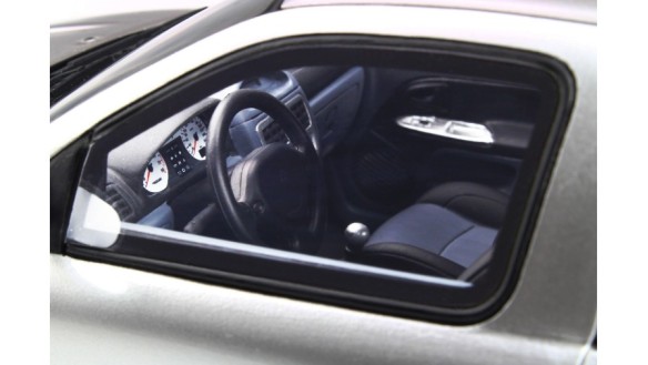 Renault Clio 2 Ph.1 RS Gris Titanium 1999
