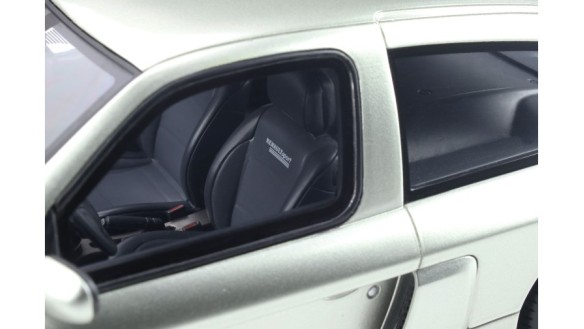 Renault Clio Ph.2 V6 Gris Titanium 2003