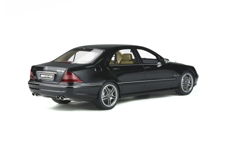 Mercedes-Benz S-Class (W220) S65 AMG Obsidian Black Metallic 2004