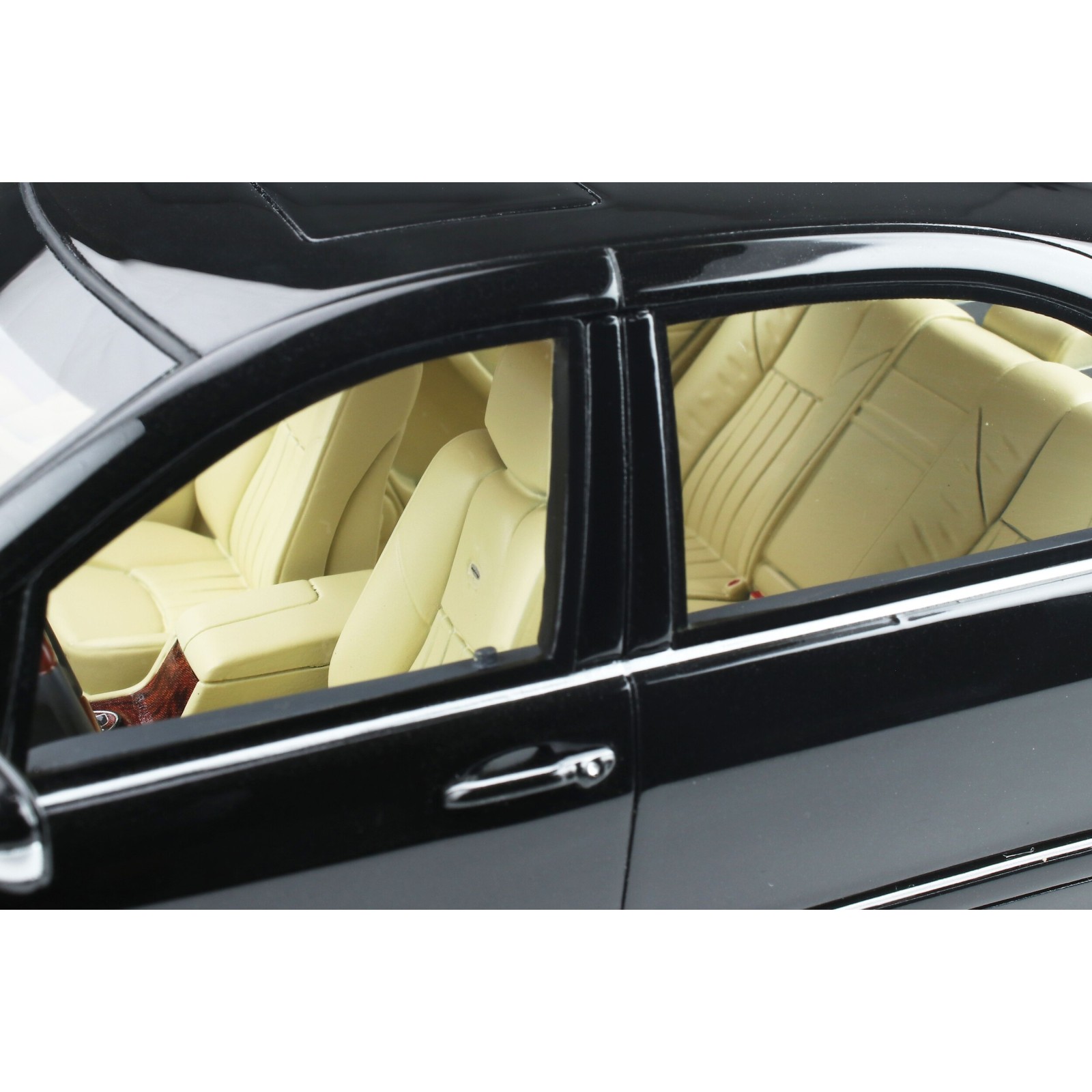 Mercedes-Benz S-Class (W220) S65 AMG Obsidian Black Metallic 2004