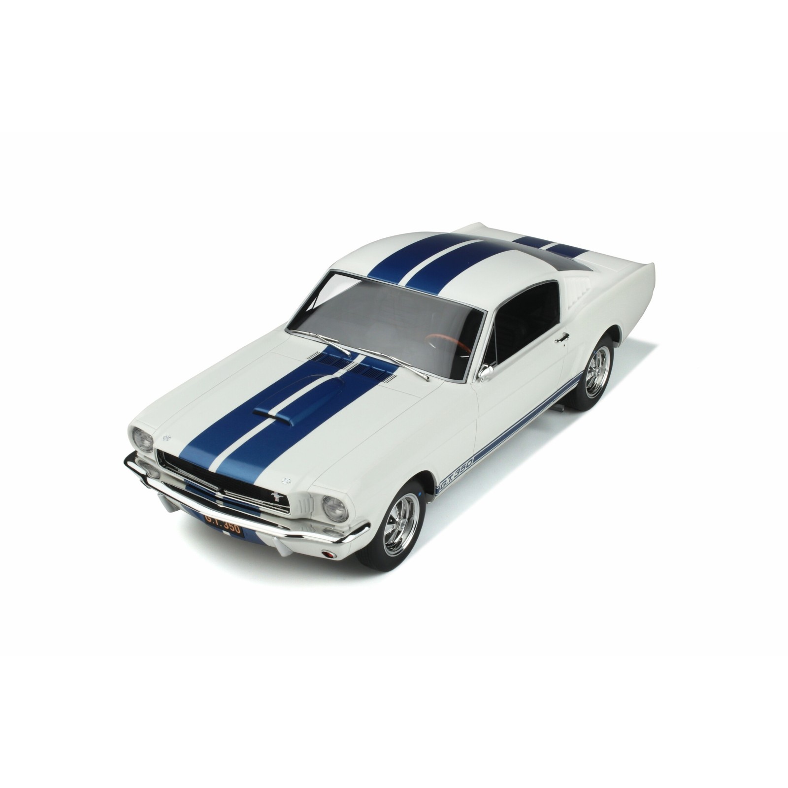 Shelby GT350 Wimbledon White and Blue stripes 1965