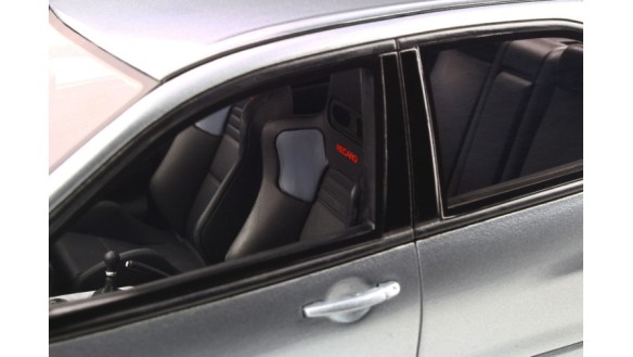 Mitsubishi Lancer Evo 8 MR FQ-400 Cool Grey 2005