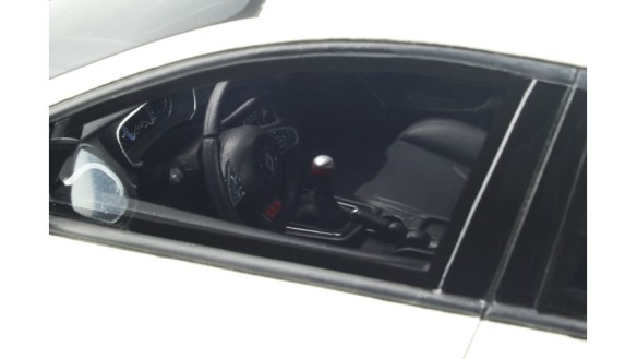 Renault Megane Trophy-R White Quartz 2020