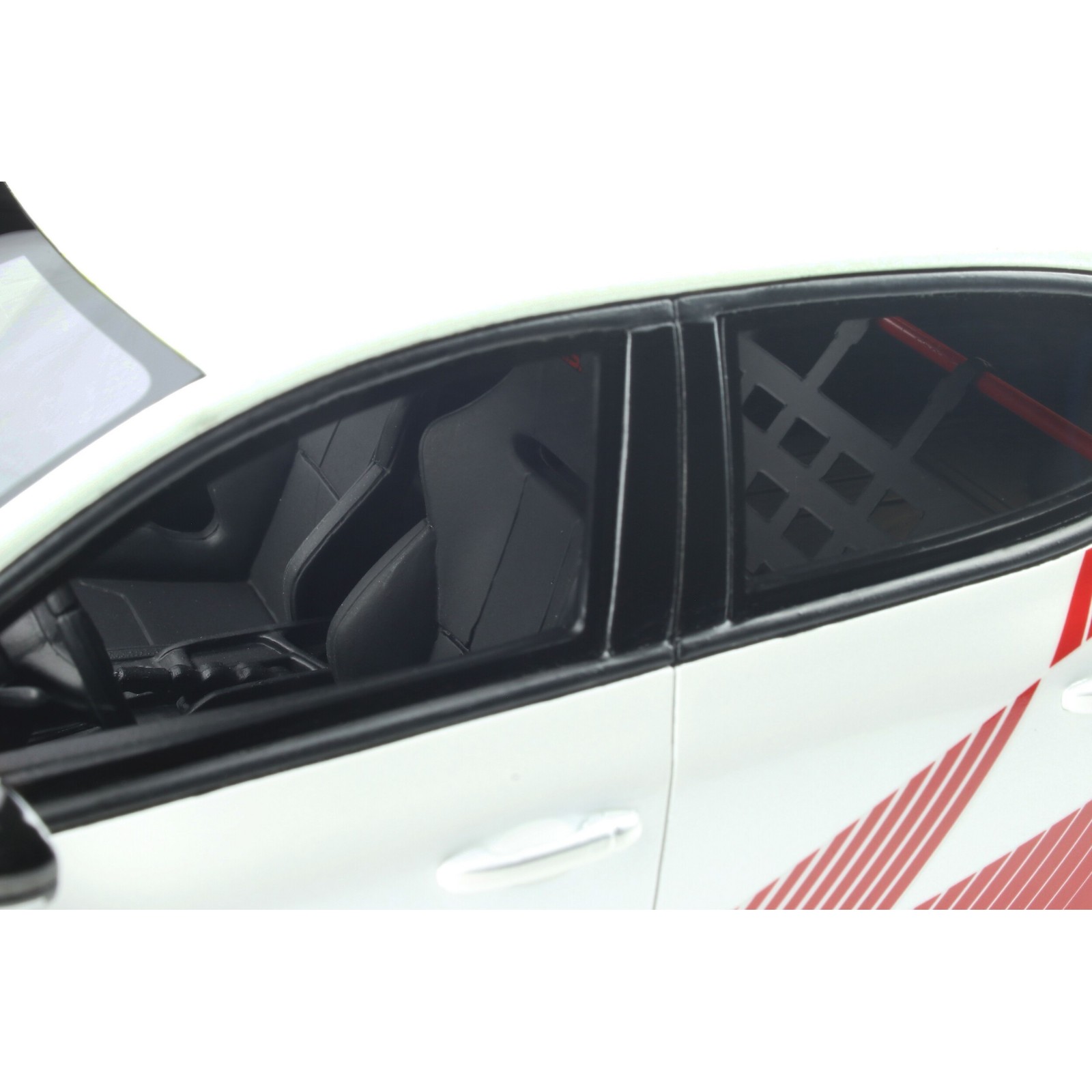 Renault Megane Trophy-R White Quartz 2020