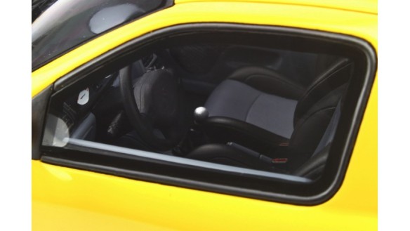 Renault Clio 2 Ph.1 R.S. Jaune Tournesol 1999