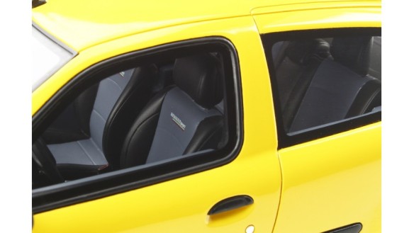 Renault Clio 2 Ph.1 R.S. Jaune Tournesol 1999