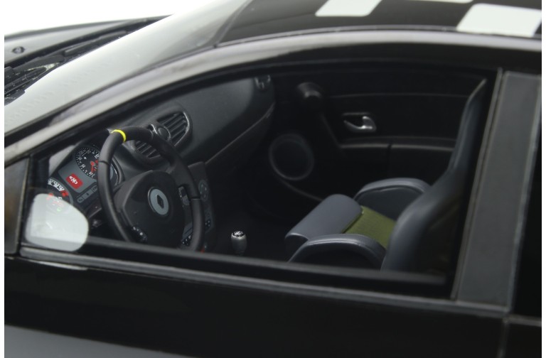 Renault Clio 3 R.S. RB7 Noir Profond 2012