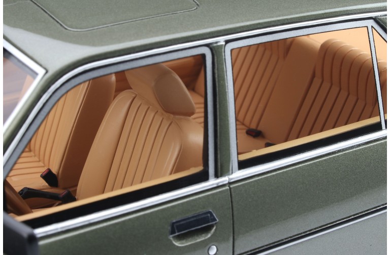 Peugeot 604 GTI Gris Fumée Metal 1984