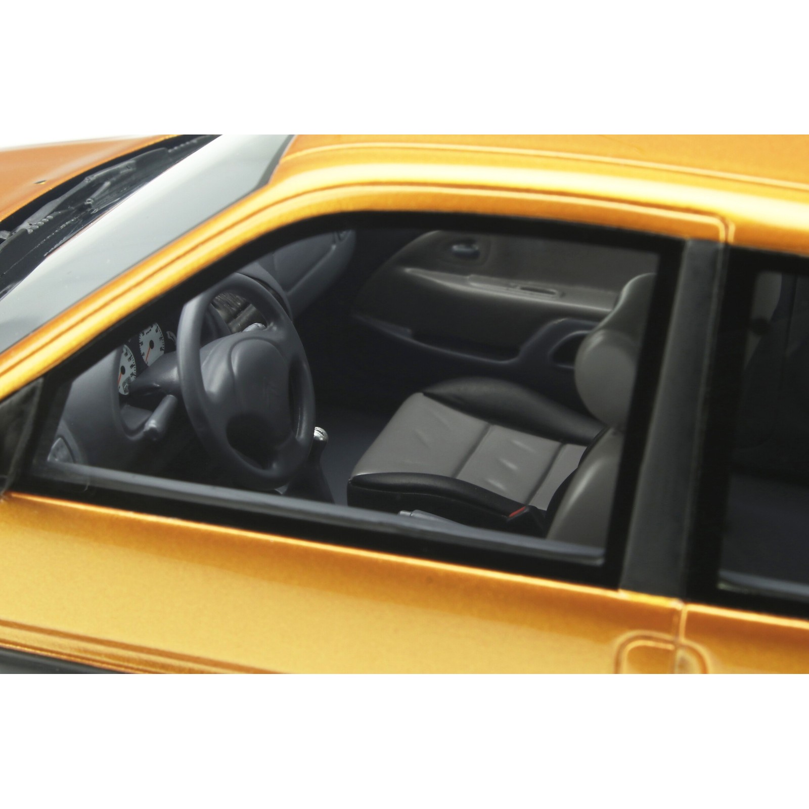 Citroën Saxo VTS Jaune Heliodor 2000