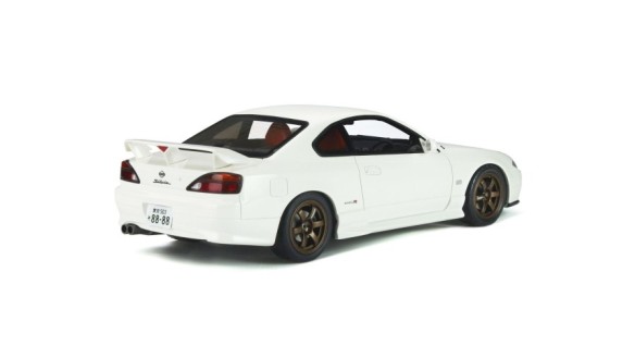 Nissan Silvia Spec-R AERO (S15) Aspen White 1999