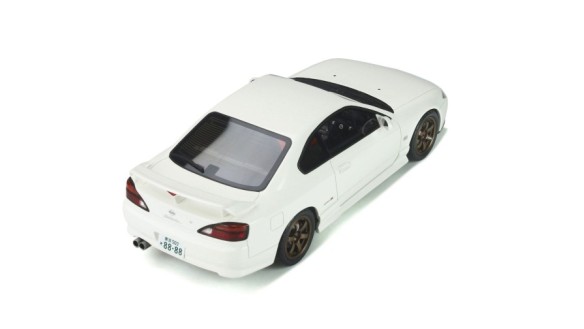 Nissan Silvia Spec-R AERO (S15) Aspen White 1999