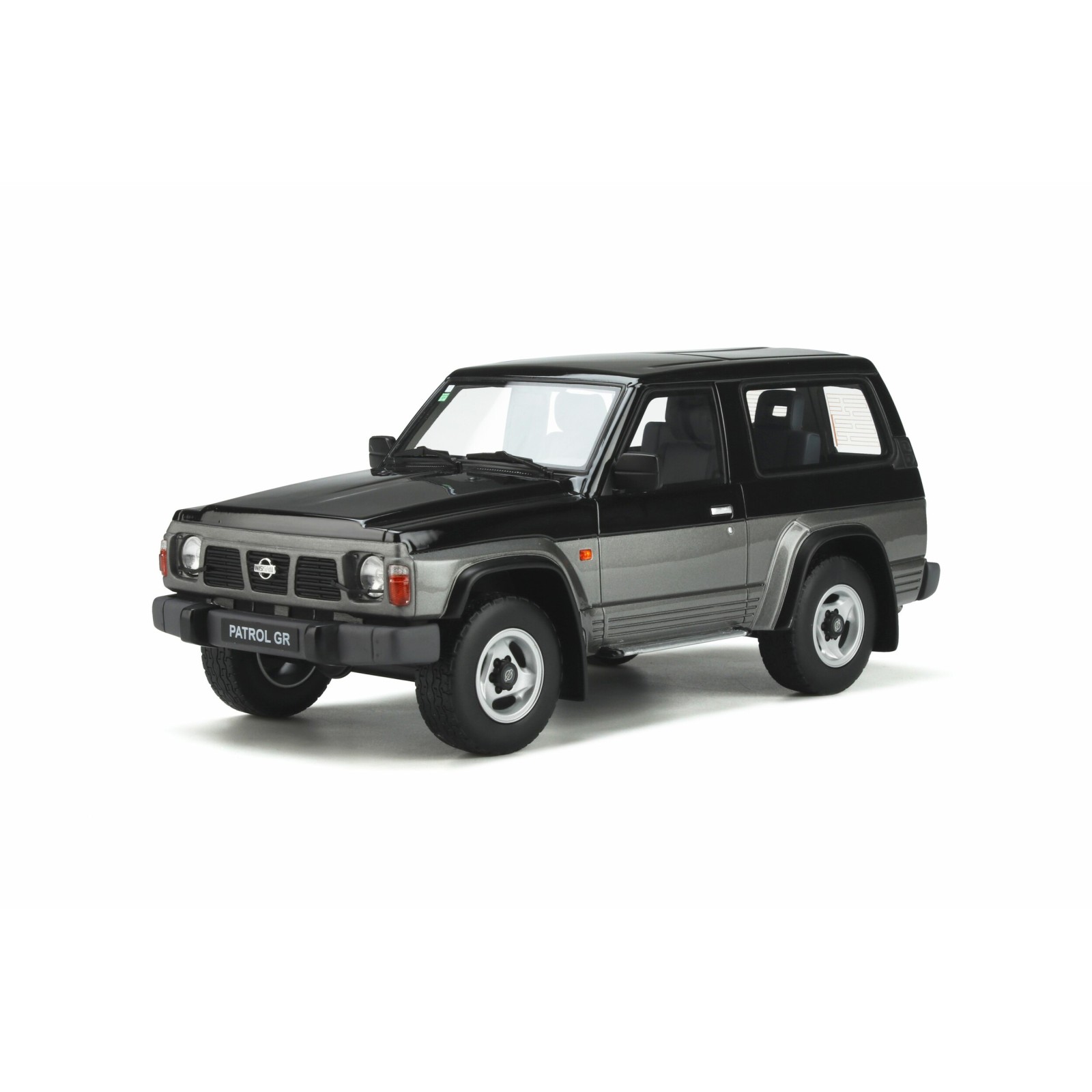 Nissan Patrol GR Graphite Grey (Pearl) 1992