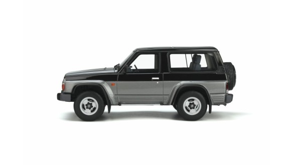 Nissan Patrol GR Graphite Grey (Pearl) 1992