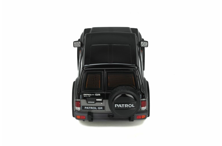 Nissan Patrol GR Graphite Grey (Pearl) 1992