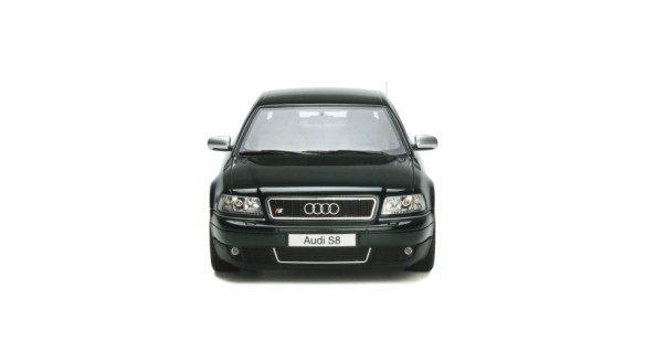Audi S8 (D2) 4.2 V8 Racing Green Pearl 2001