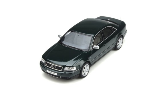 Audi S8 (D2) 4.2 V8 Racing Green Pearl 2001