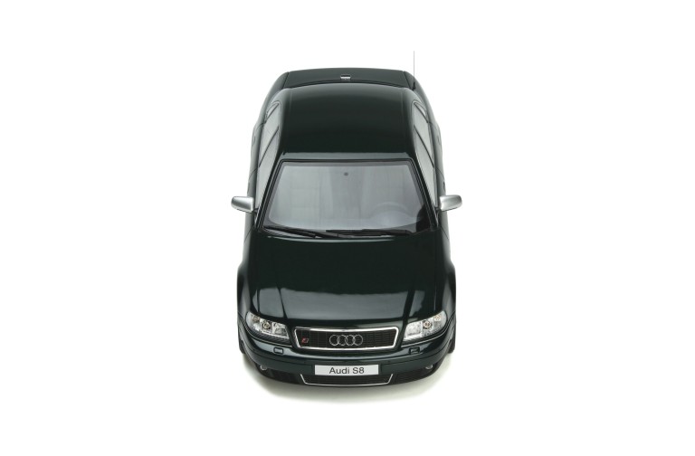 Audi S8 (D2) 4.2 V8 Racing Green Pearl 2001