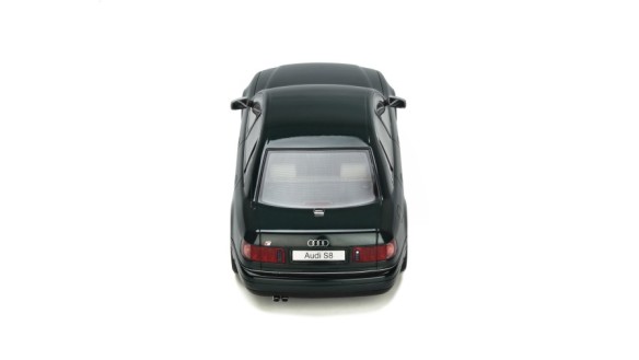 Audi S8 (D2) 4.2 V8 Racing Green Pearl 2001