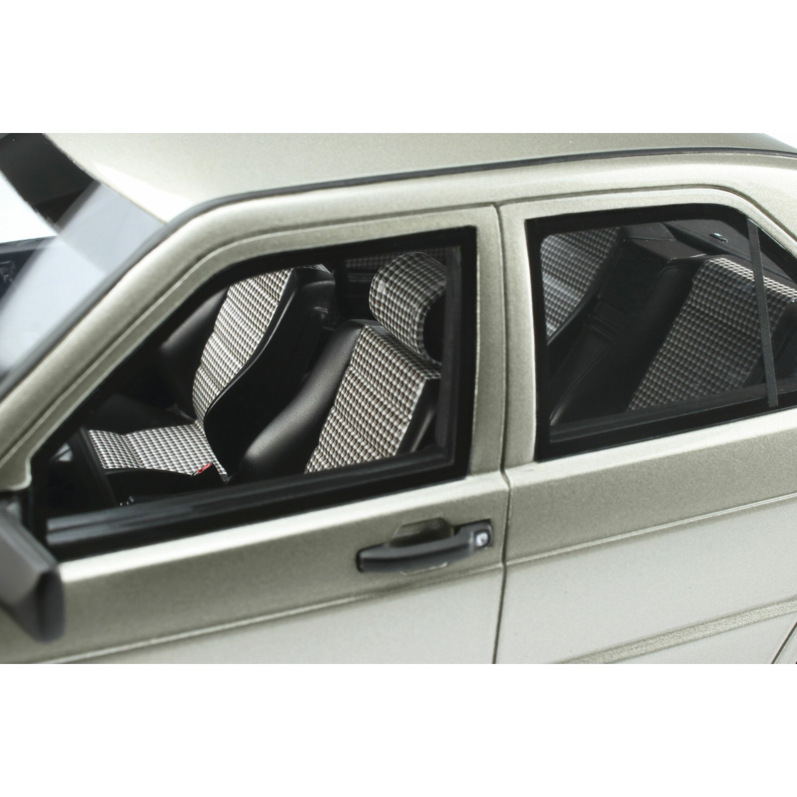 Mercedes-Benz W201 190E 2.5 16S Smoke Silver Metallic 1988