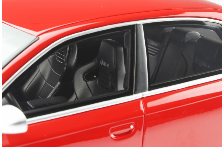 Audi RS 4 (B7) 4.2 FSI Misano Red 2005