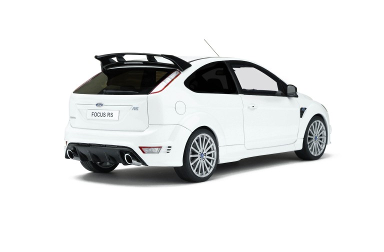 Ford Focus Mk2 RS Frozen White 7VTA 2009