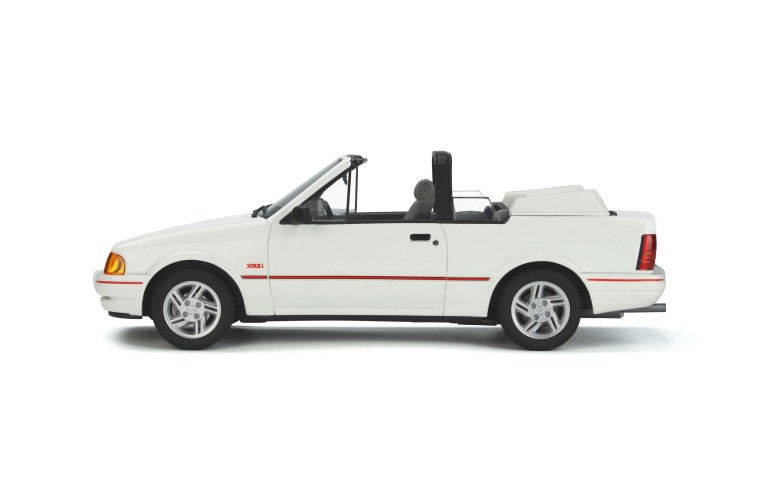 Ford Escort Mk4 XR3i Cabriolet Diamond White 1986