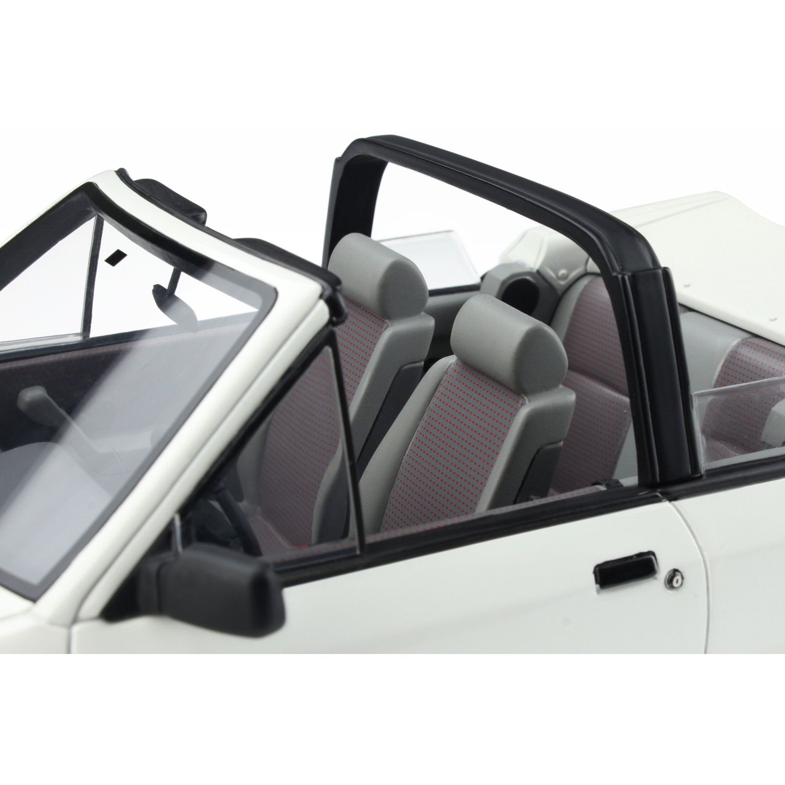 Ford Escort Mk4 XR3i Cabriolet Diamond White 1986