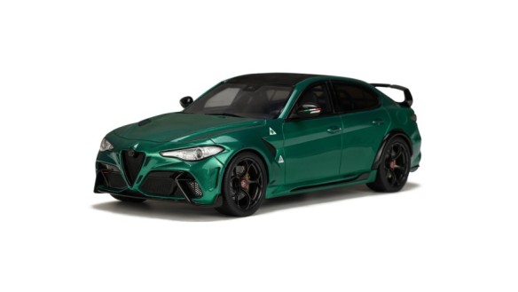 Alfa Romeo Giulia GTAm Montreal Green 2020
