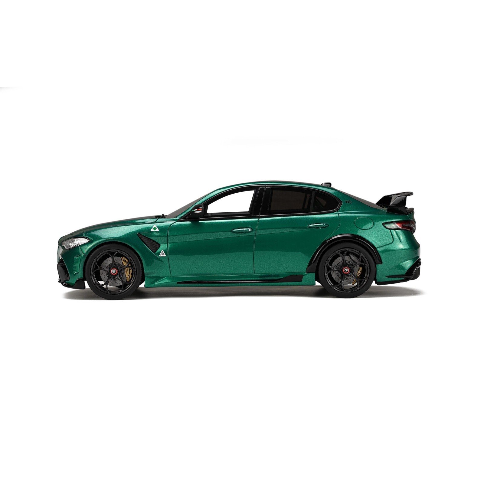 Alfa Romeo Giulia GTAm Montreal Green 2020