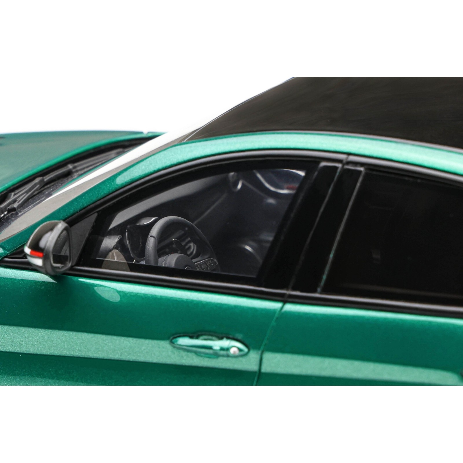 Alfa Romeo Giulia GTAm Montreal Green 2020