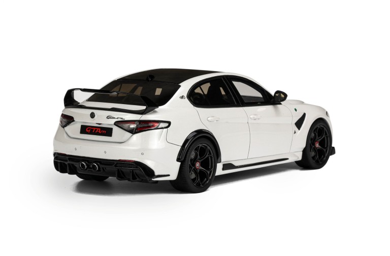Alfa Romeo Giulia GTAm Trofeo White 2020
