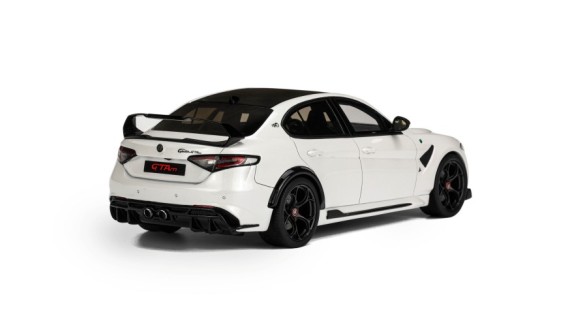 Alfa Romeo Giulia GTAm Trofeo White 2020