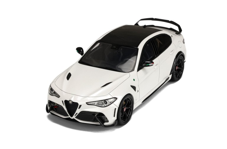Alfa Romeo Giulia GTAm Trofeo White 2020