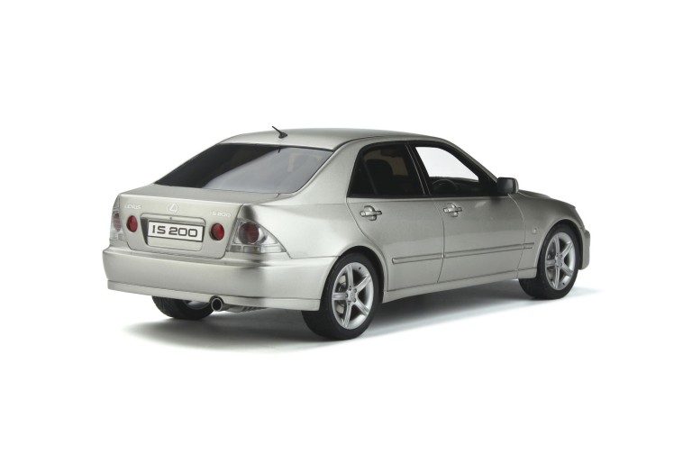 Lexus IS200 Millennium Silver Metallic 1998