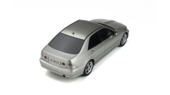 Lexus IS200 Millennium Silver Metallic 1998