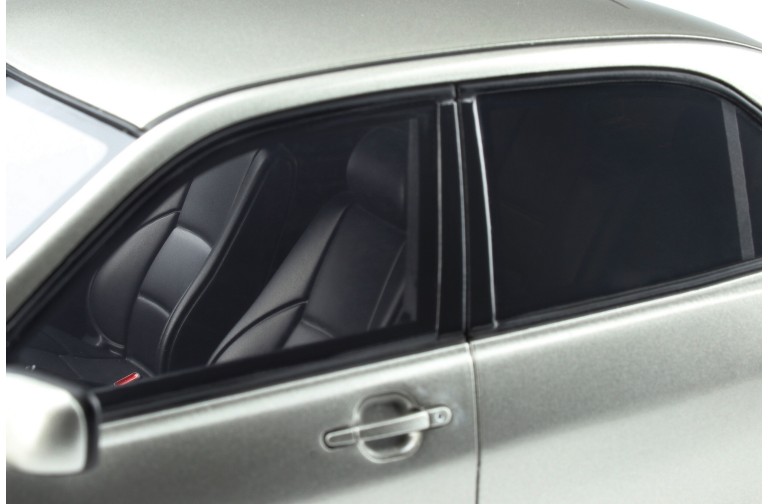 Lexus IS200 Millennium Silver Metallic 1998