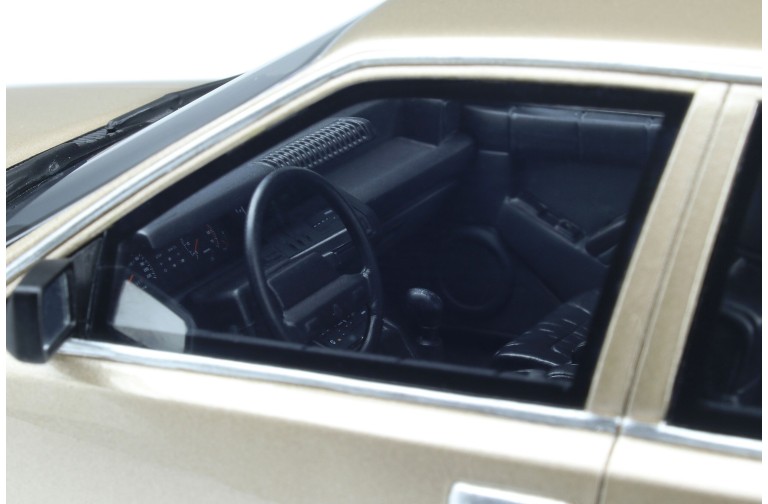 Renault 25 Phase 1 V6 Injection Beige Aurore 1984