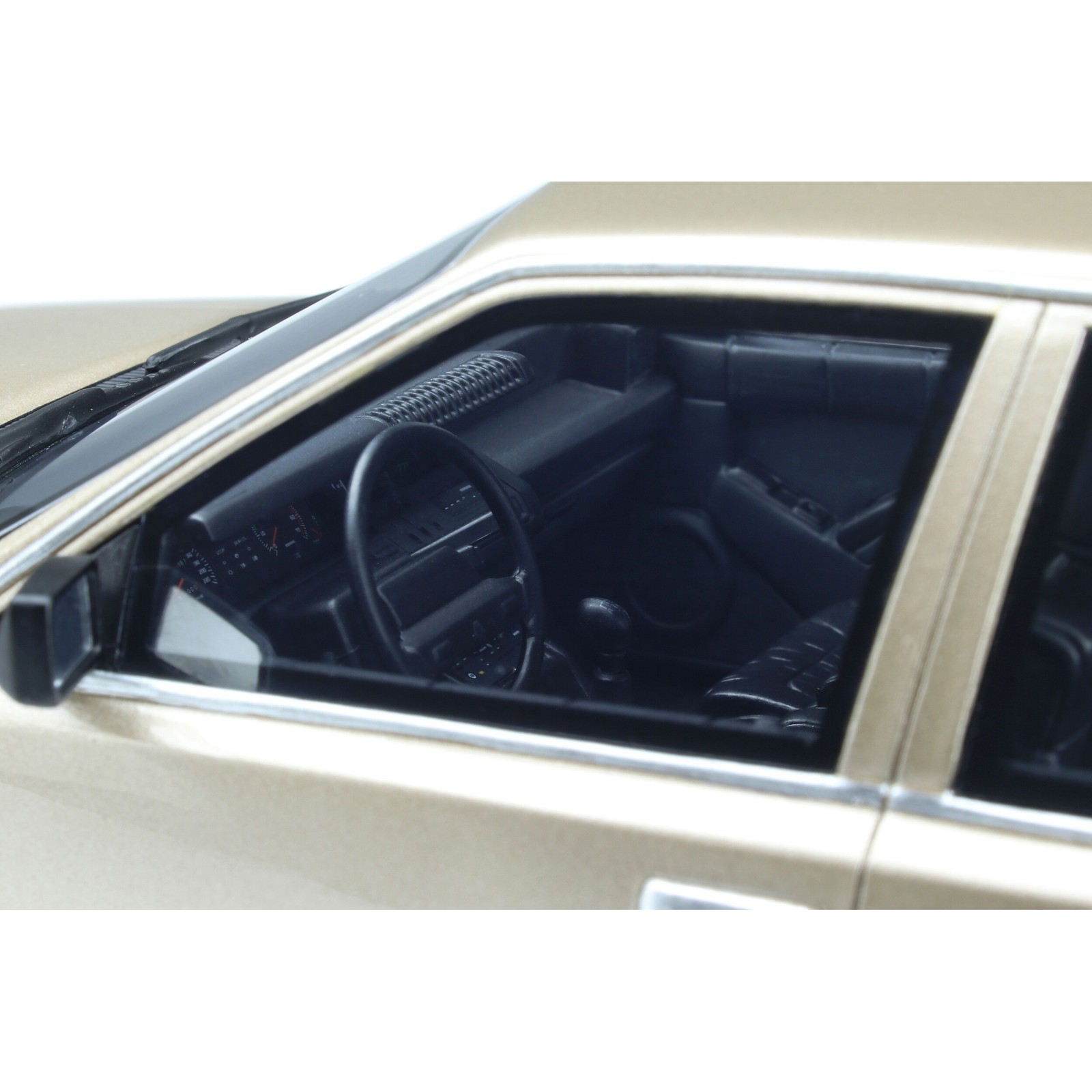 Renault 25 Phase 1 V6 Injection Beige Aurore 1984