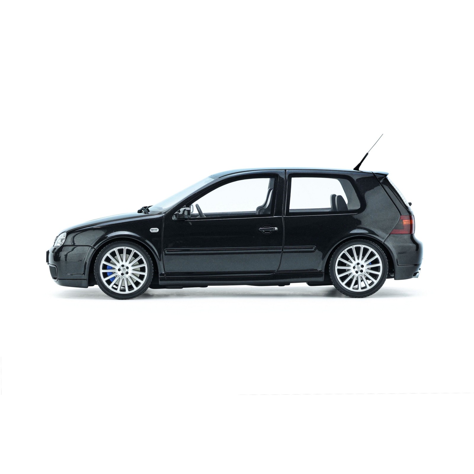 Volkswagen Golf IV R32 Black Magic Nacre Z4 2003