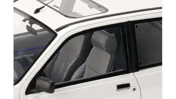 Ford Fiesta Mk3 XR2i Diamond White XSC691A 1989