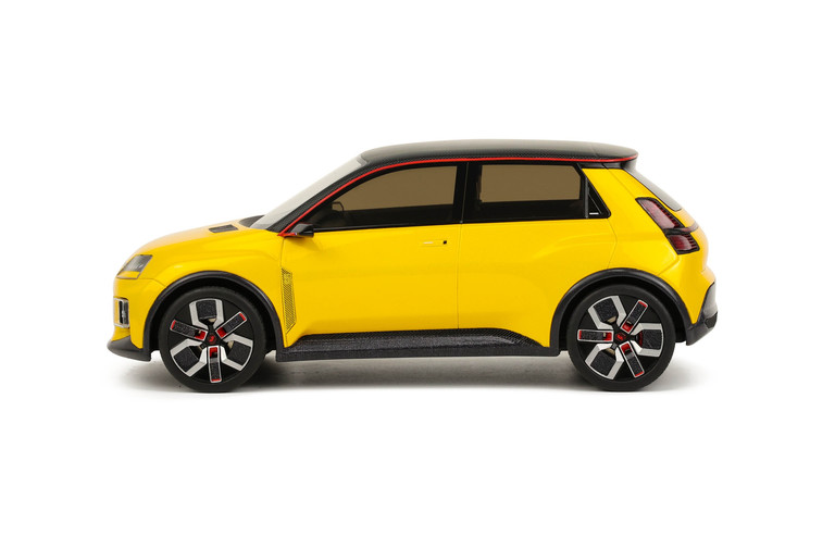 Renault 5 e-tech electric prototype Jaune Echo 2021