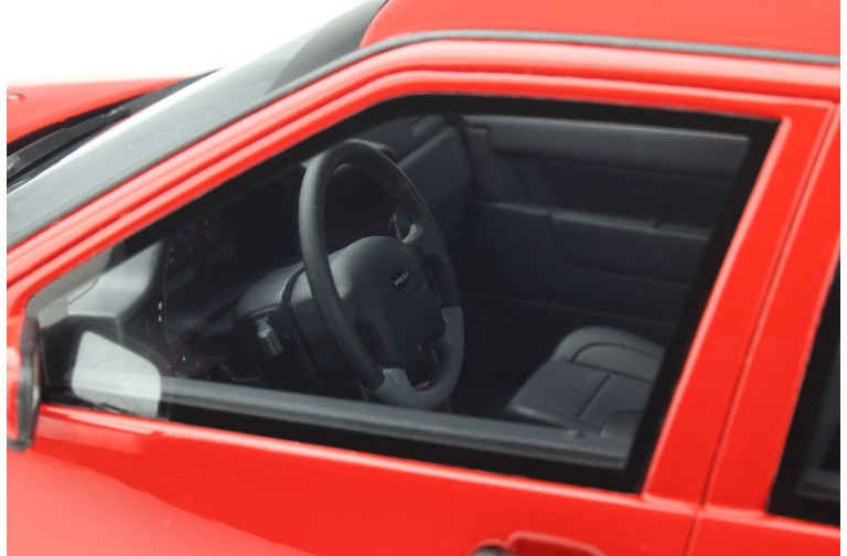 Volvo 850 R Sedan Red 609-11 1996
