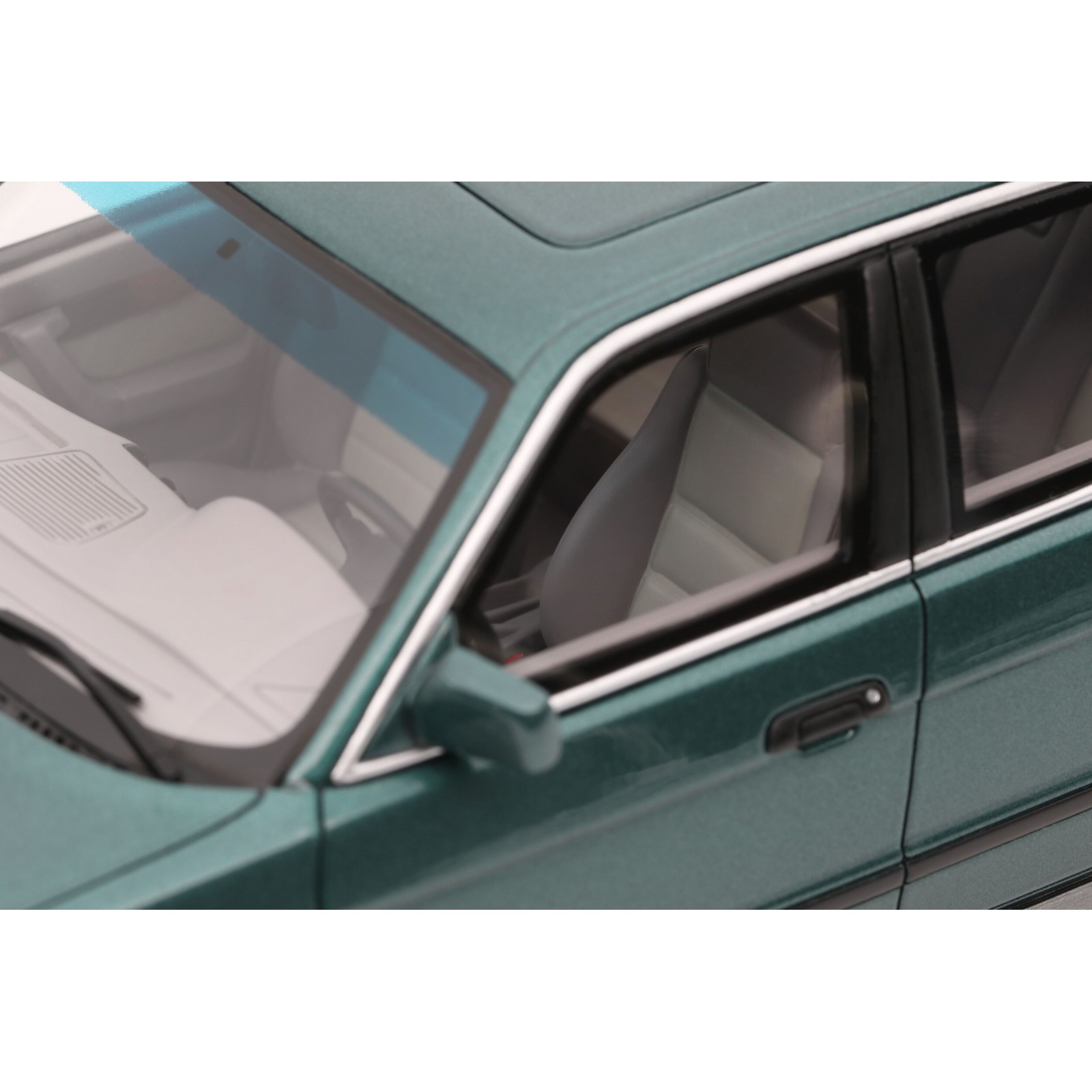 BMW M5 E34 Cecotto Lagoon Green 266 1991