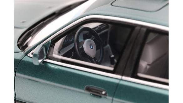 BMW M5 E34 Cecotto Lagoon Green 266 1991