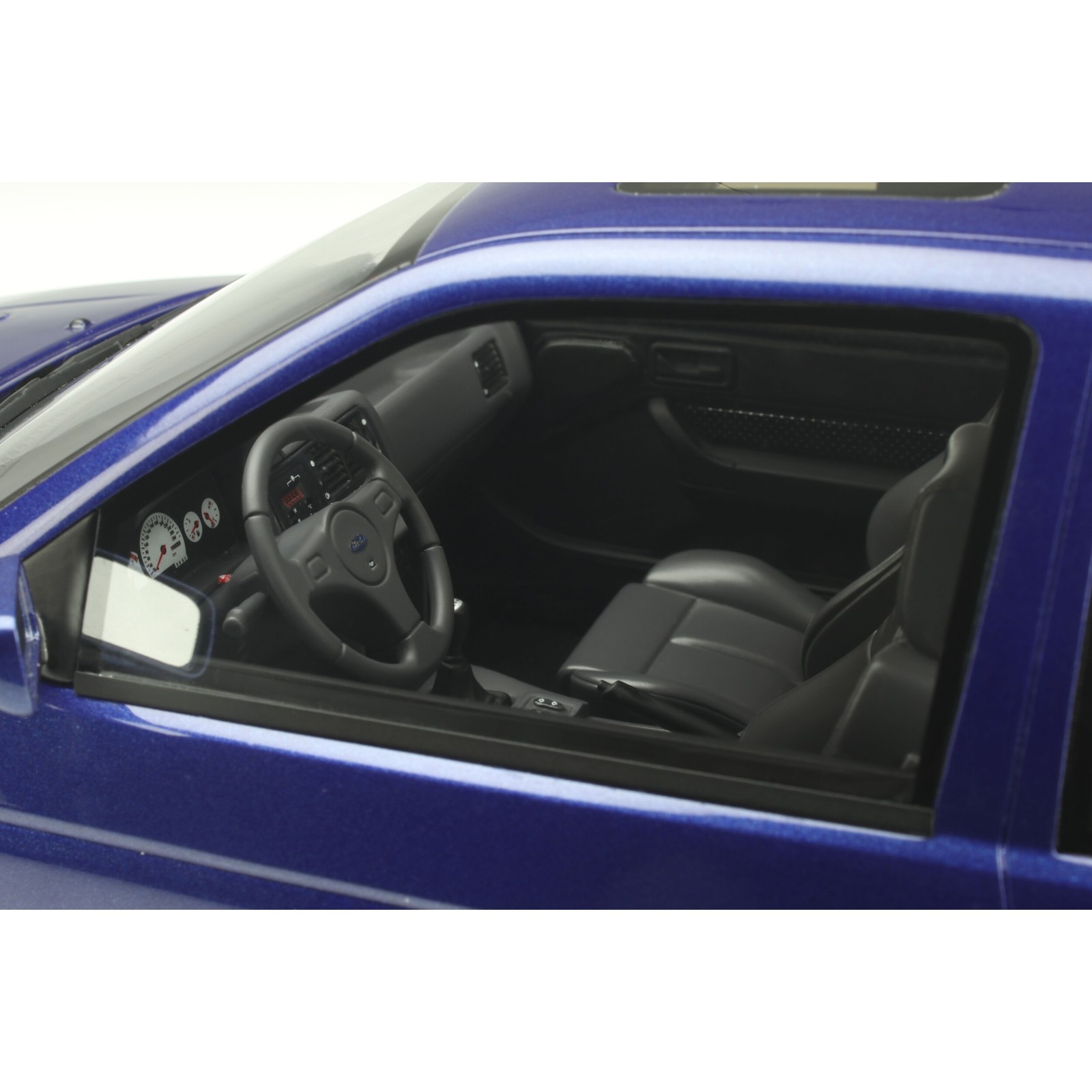 Ford Escort Mk5 RS Cosworth Imperial Blue 1993