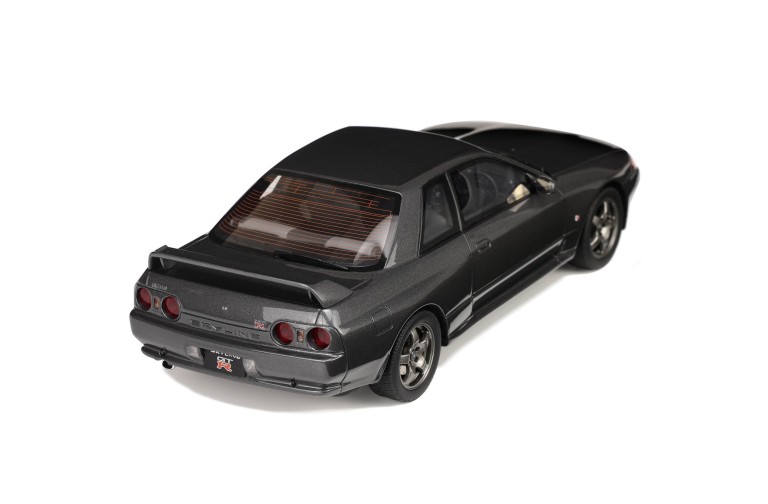 Nissan Skyline GT-R (BNR32) Gun Grey Metallic KH2 1993