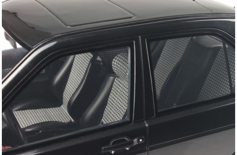 Mercedes-Benz 190E 2.5-16 Evolution 2 Blauschwarz Metallic 1990