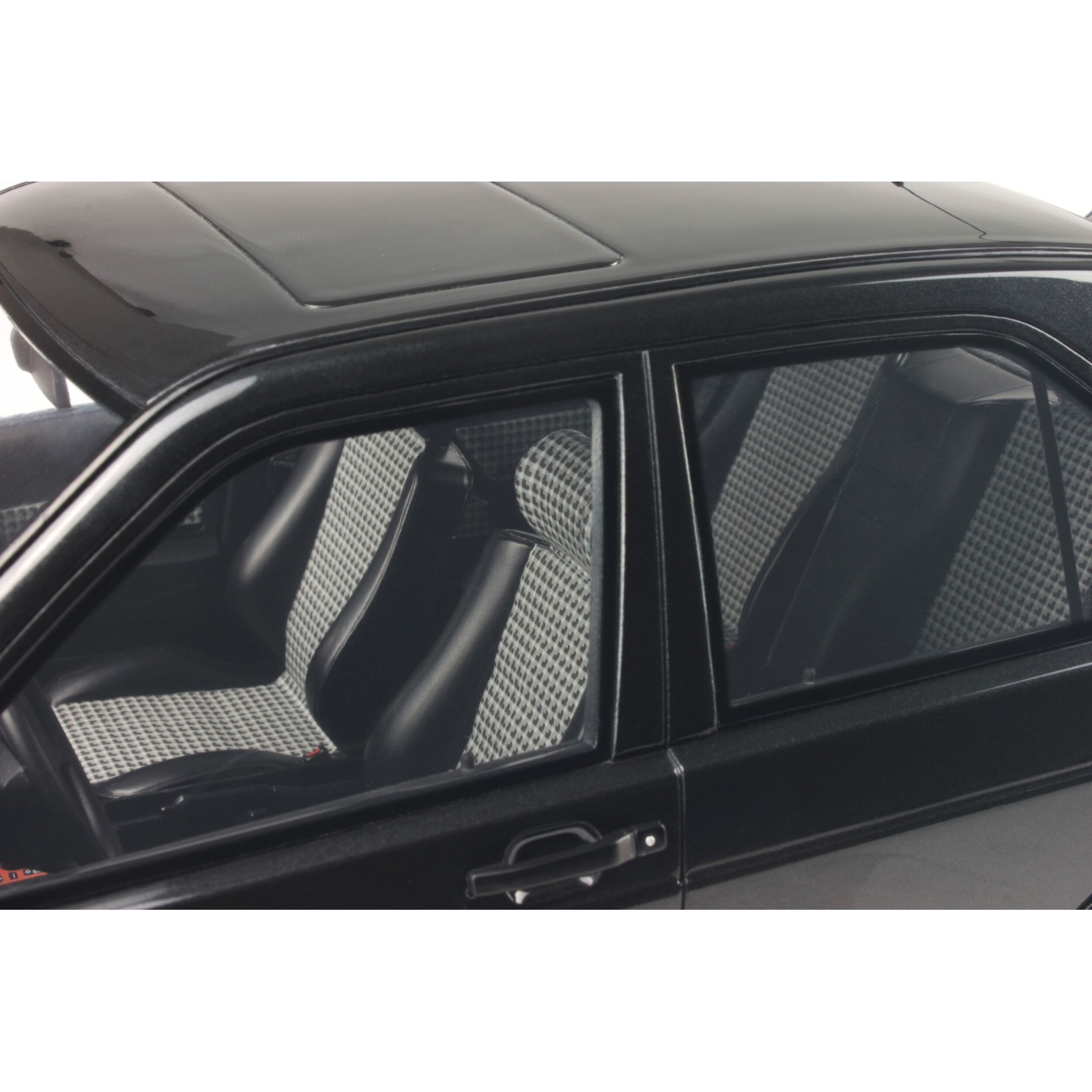 Mercedes-Benz 190E 2.5-16 Evolution 2 Blauschwarz Metallic 1990